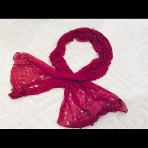 🚨 FREE with purchase, Flap-hole red scarf